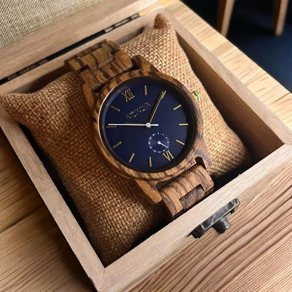 497a8a47-9c6d-4319-b7af-3cdc1cb103ad-1000x1000-tU1xu5BrA3NiChv486QqDKbfDgKFvcpZHjeHZjCE.jpg Blue Classic Wood - Men's - Image 1
