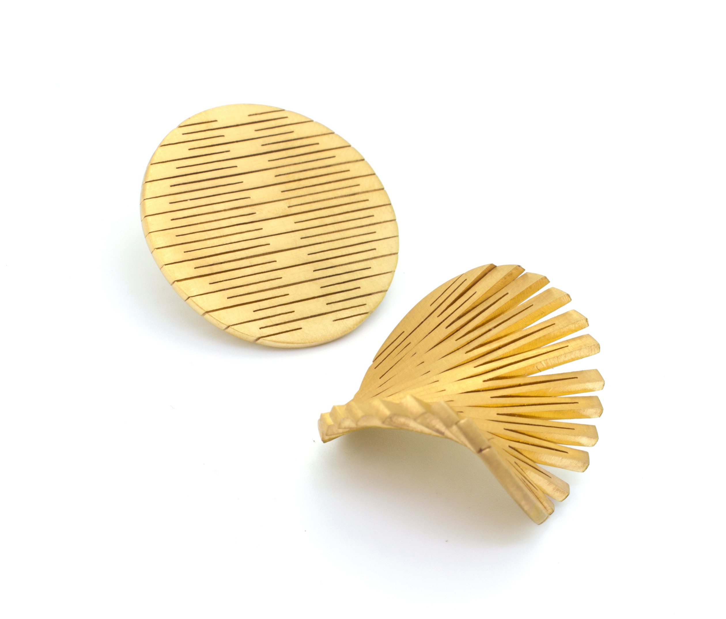 2426450690 LIQUIFY classic circle Medium earrings - الصورة 1