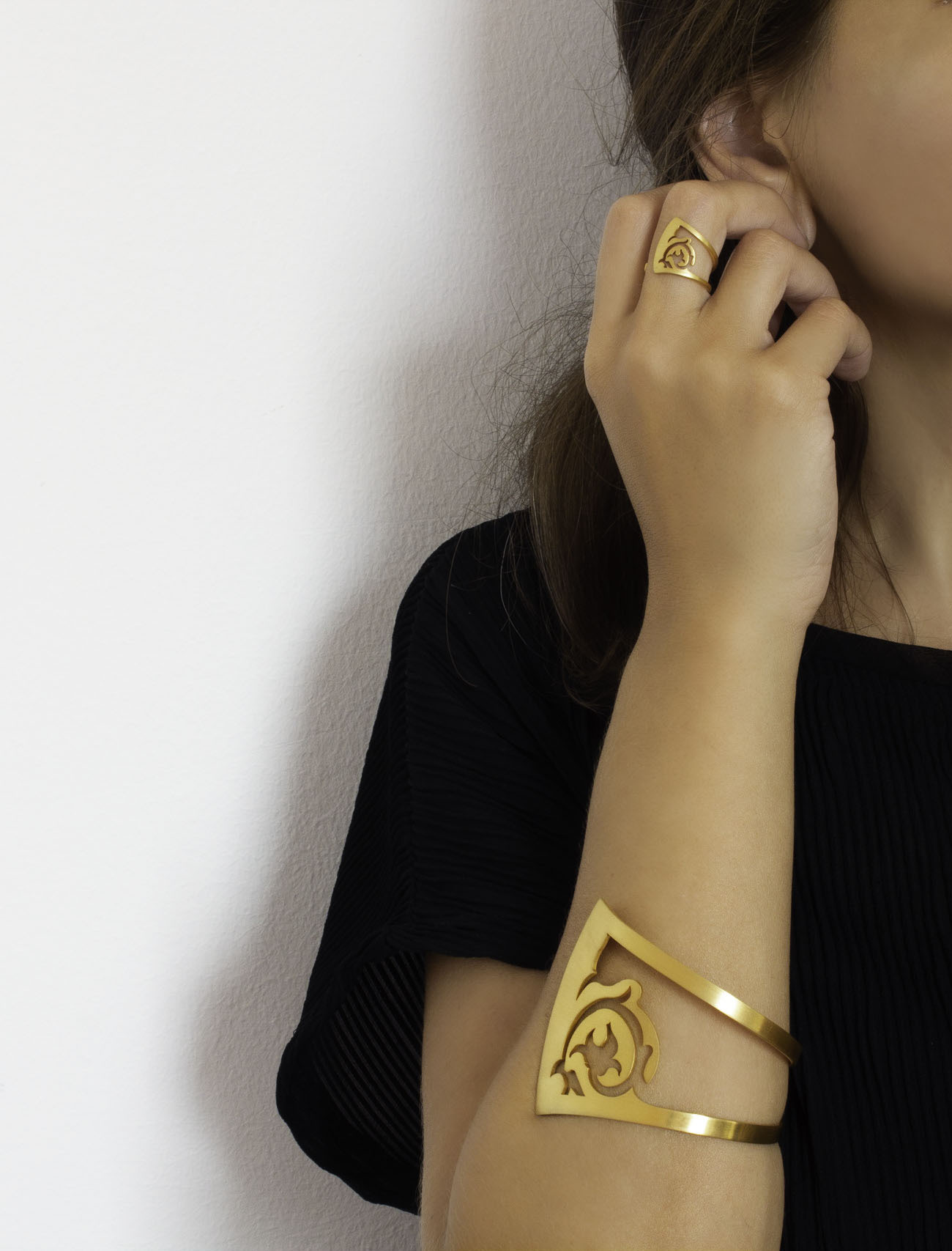 2492176446 The FLORAL -Bracelet- - الصورة 1